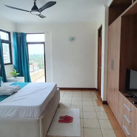 Penthouse Five - The Beautiful 3Br En-Suite Apt Mombasa Exterior photo