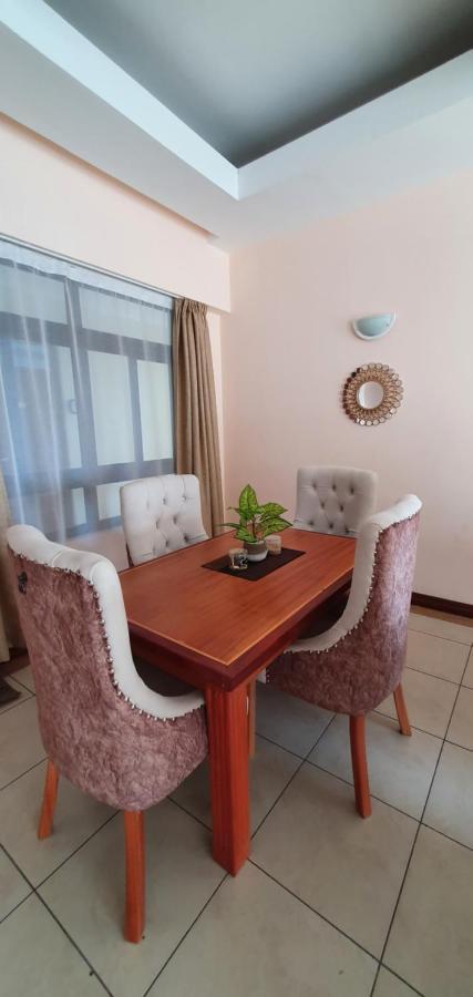 Penthouse Five - The Beautiful 3br En-suite *